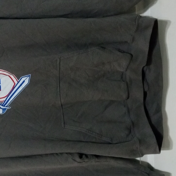 WAL HIGH SCHOOL HODDIE - Picture 4 of 10